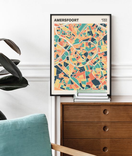 Plattegrond poster Licht Amersfoort mozaiek stl 01 Mockup stoel kast lijst 03 | Funky Fellow