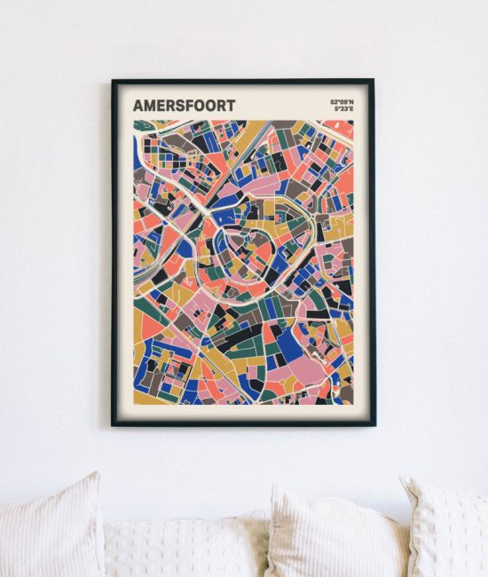 Plattegrond poster Licht Amersfoort mozaiek stl 05 mockup lijst muur bank 02 | Funky Fellow