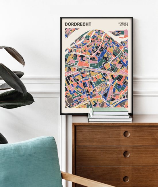 Plattegrond poster Licht Dordrecht mozaiek stl 05 Mockup stoel kast lijst 03 | Funky Fellow