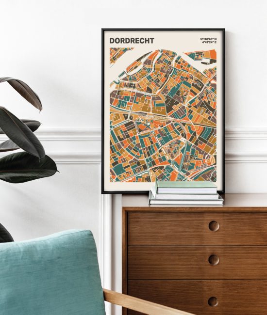 Plattegrond poster Licht Dordrecht mozaiek stl 06 Mockup stoel kast lijst 03 | Funky Fellow