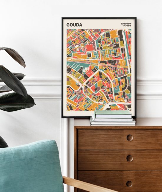Plattegrond poster Licht Gouda mozaiek stl 07 Mockup stoel kast lijst 03 | Funky Fellow