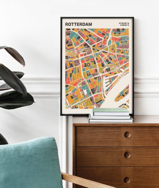 Plattegrond poster Licht Rotterdam mozaiek stl 07 Mockup stoel kast lijst 03 | Funky Fellow