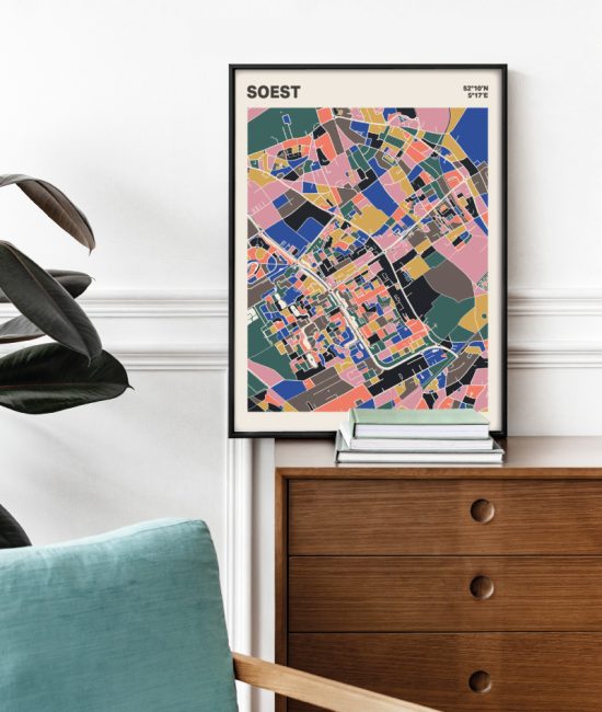Plattegrond poster Licht Soest mozaiek stl 05 Mockup stoel kast lijst 03 | Funky Fellow
