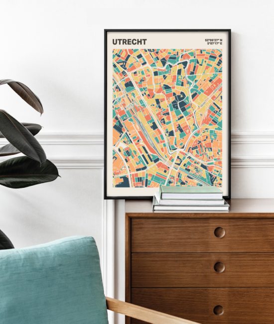 Plattegrond poster Licht Utrecht mozaiek stl 01 Mockup stoel kast lijst 03 | Funky Fellow
