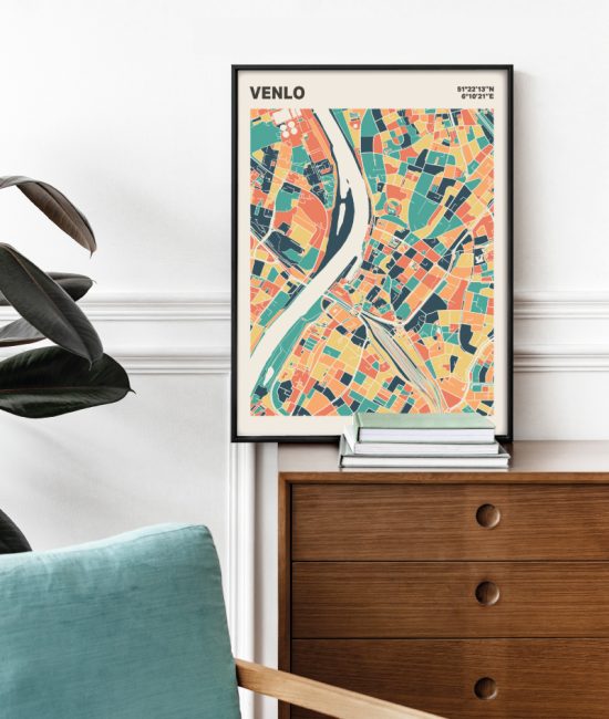 Plattegrond poster Licht Venlo mozaiek stl 01 Mockup stoel kast lijst 03 | Funky Fellow