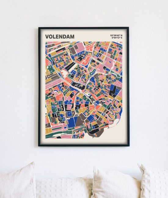 Plattegrond poster Licht Volendam mozaiek stl 05 mockup lijst muur bank 02 | Funky Fellow